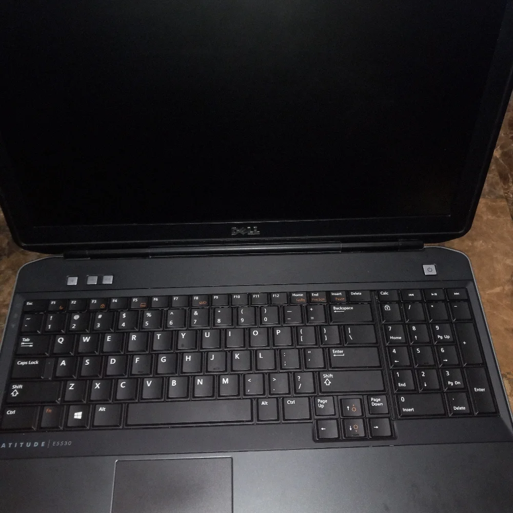 E5530 latitude dell laptop